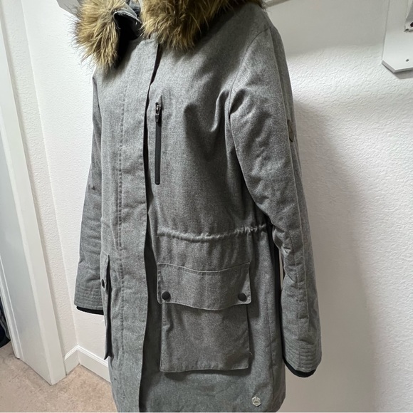 Burton Olympus Jacket - Picture 3 of 11